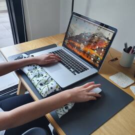 SUUUPER PRECIOOOO - ALMOHADILLA TECLADO RELAX X 3 SURTIDOS